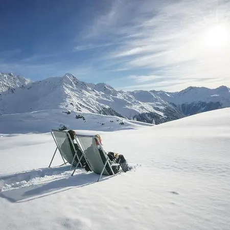 Haus Elvira 公寓 *